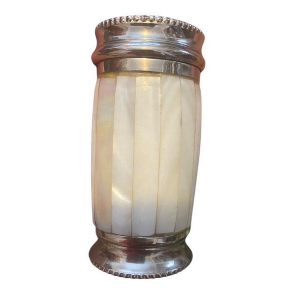 Ralph Lauren mother of pearl & silver salt & pepper shakers - Picture 4 of 16